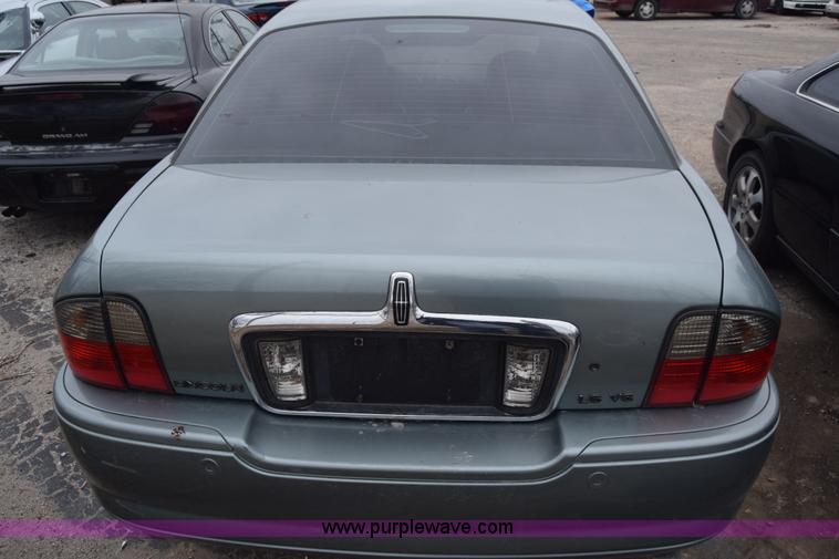 image for item L1069 2004 Lincoln LS