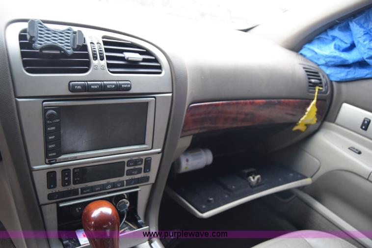 image for item L1069 2004 Lincoln LS