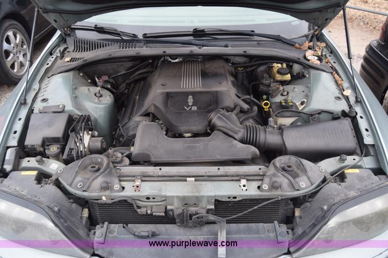 image for item L1069 2004 Lincoln LS