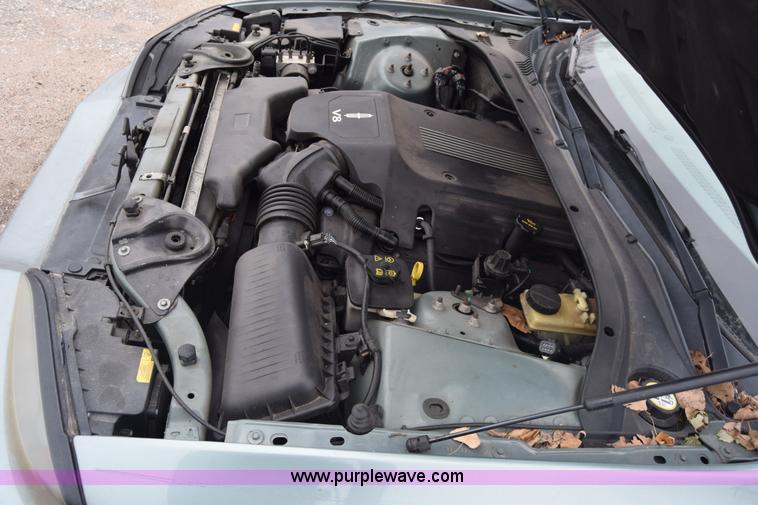 image for item L1069 2004 Lincoln LS