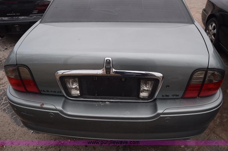 image for item L1069 2004 Lincoln LS