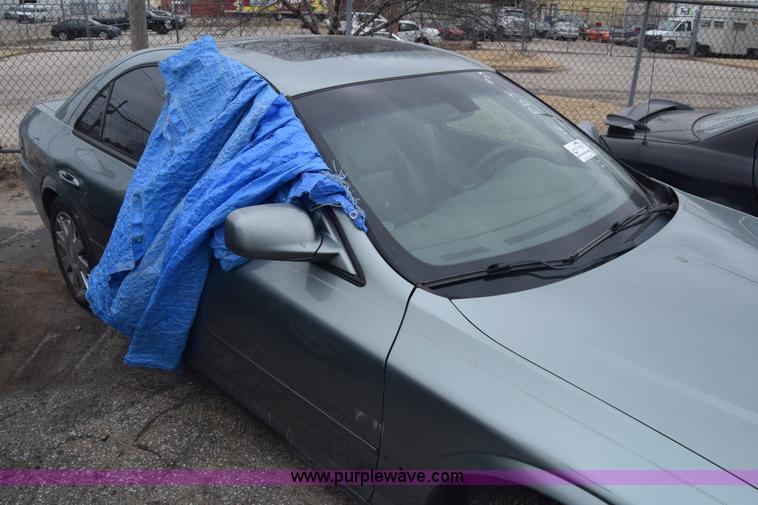 image for item L1069 2004 Lincoln LS