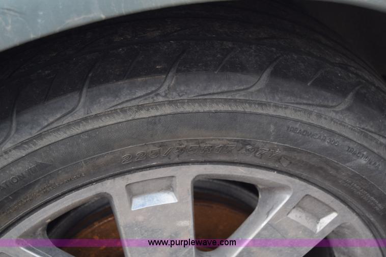 image for item L1069 2004 Lincoln LS