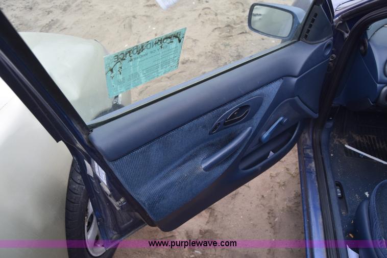 image for item L1070 1996 Ford Contour GL