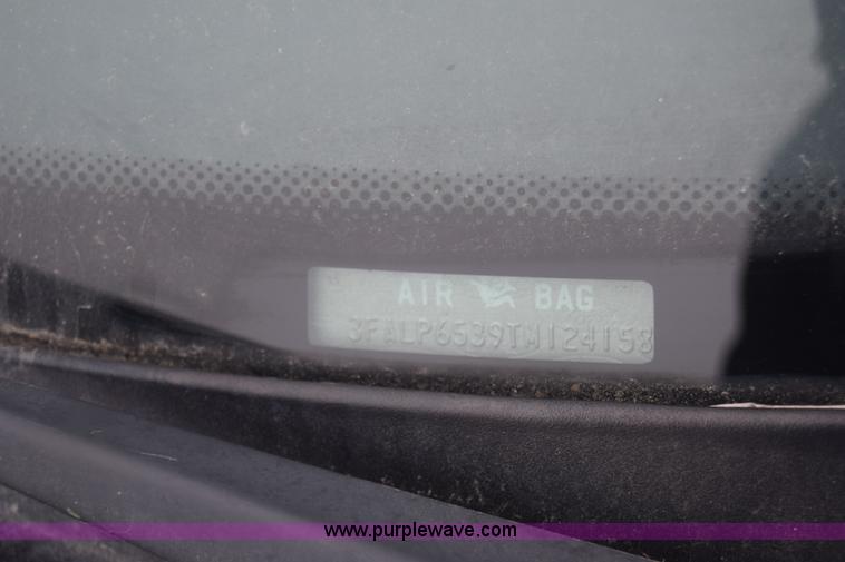 image for item L1070 1996 Ford Contour GL