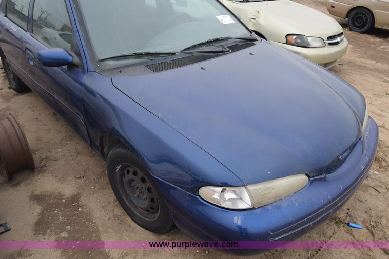 image for item L1070 1996 Ford Contour GL