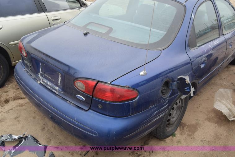 image for item L1070 1996 Ford Contour GL