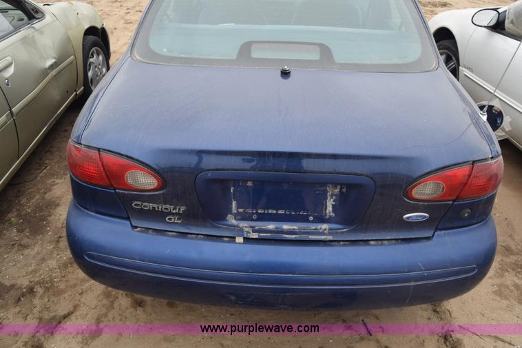 image for item L1070 1996 Ford Contour GL