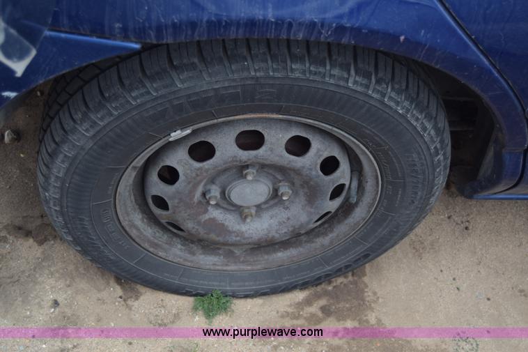 image for item L1070 1996 Ford Contour GL