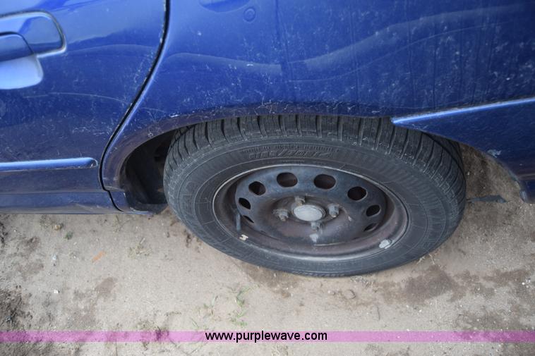 image for item L1070 1996 Ford Contour GL