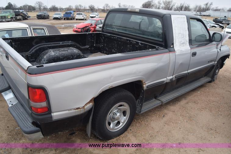 image for item L1072 1998 Dodge Ram 1500 Quad Cab pickup truck