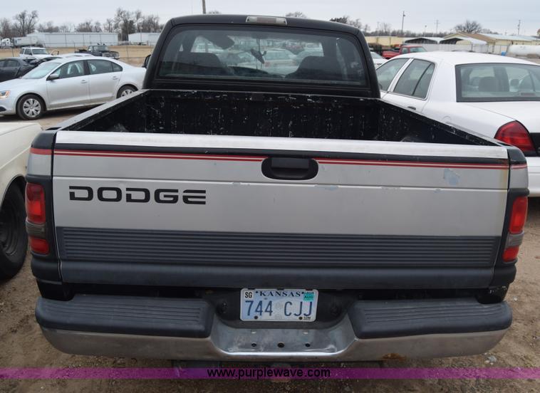 image for item L1072 1998 Dodge Ram 1500 Quad Cab pickup truck