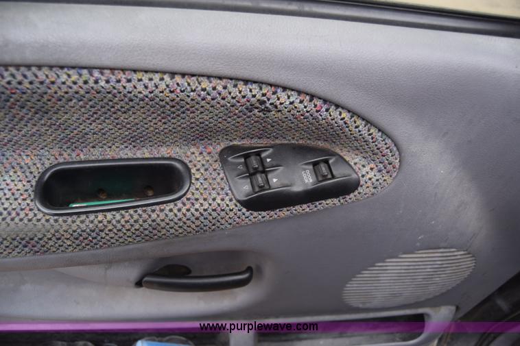 image for item L1072 1998 Dodge Ram 1500 Quad Cab pickup truck