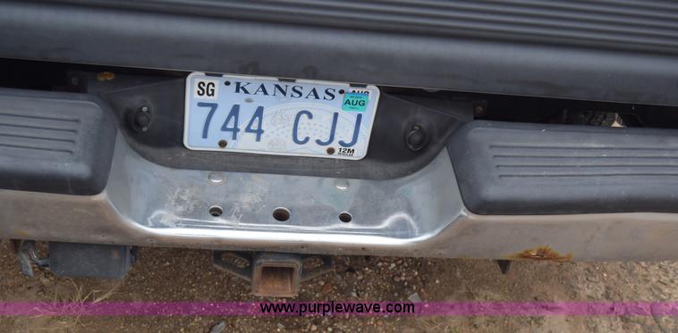 image for item L1072 1998 Dodge Ram 1500 Quad Cab pickup truck