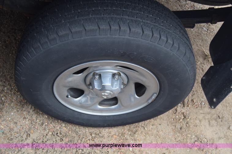 image for item L1072 1998 Dodge Ram 1500 Quad Cab pickup truck