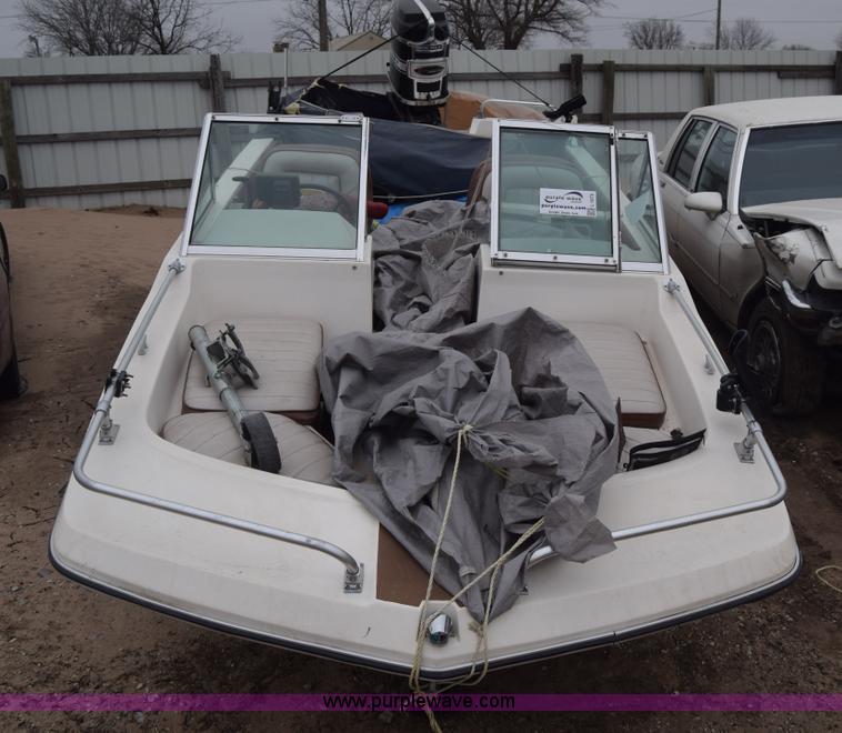 image for item L1073 1975 Ozark boat