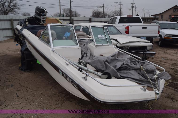 image for item L1073 1975 Ozark boat