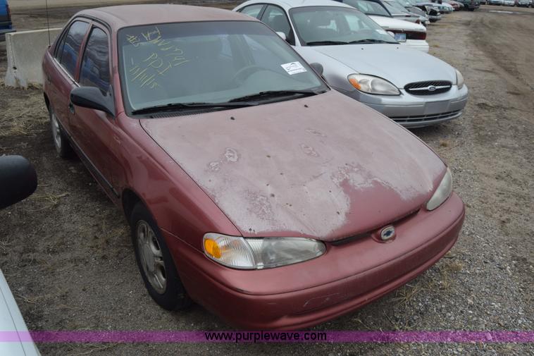 image for item L1074 1998 Chevrolet Prizm Lsi