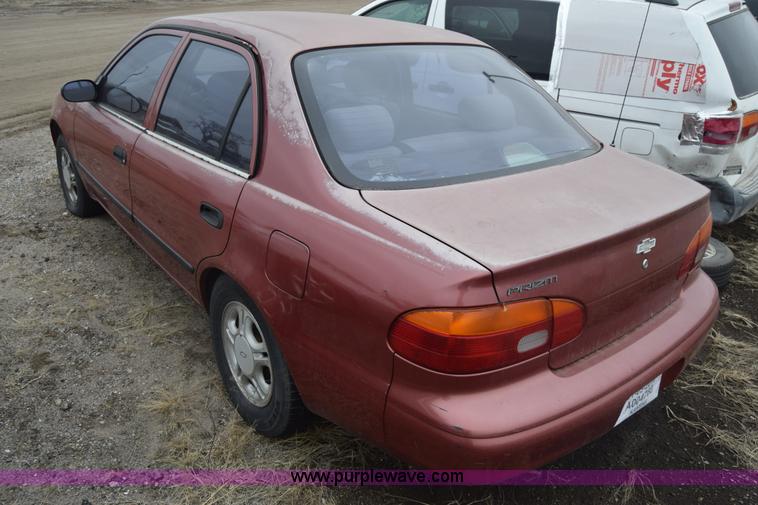 image for item L1074 1998 Chevrolet Prizm Lsi