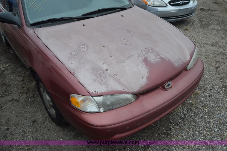 image for item L1074 1998 Chevrolet Prizm Lsi