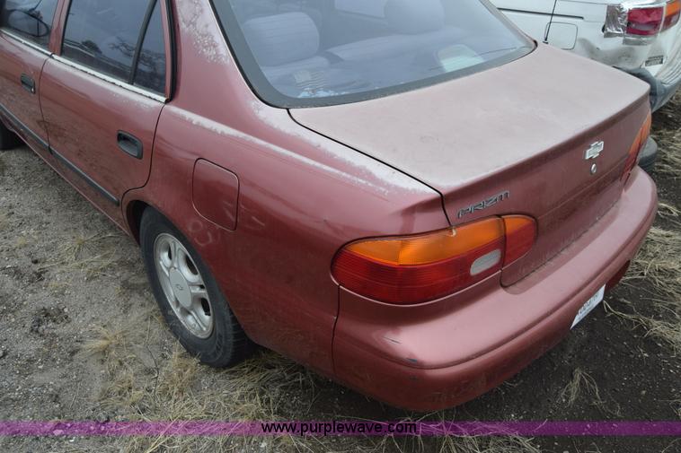 image for item L1074 1998 Chevrolet Prizm Lsi