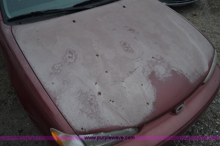 image for item L1074 1998 Chevrolet Prizm Lsi