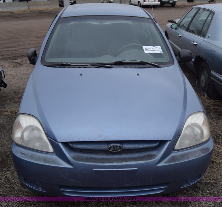image for item L1076 2004 Kia Rio