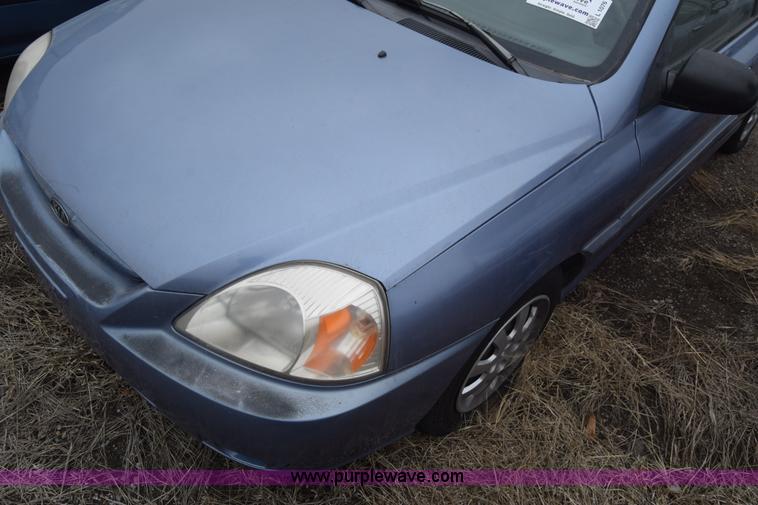 image for item L1076 2004 Kia Rio