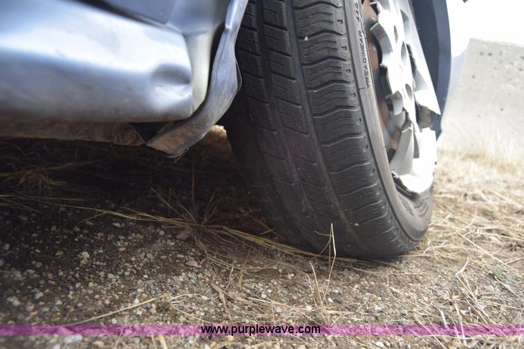 image for item L1076 2004 Kia Rio