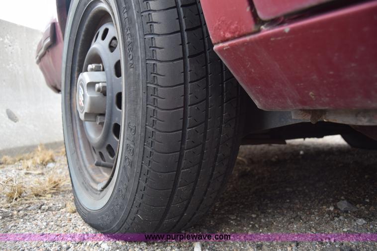 image for item L1078 1995 Buick Century