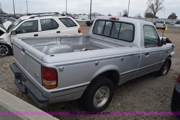 image for item L1079 1994 Ford Ranger pickup truck