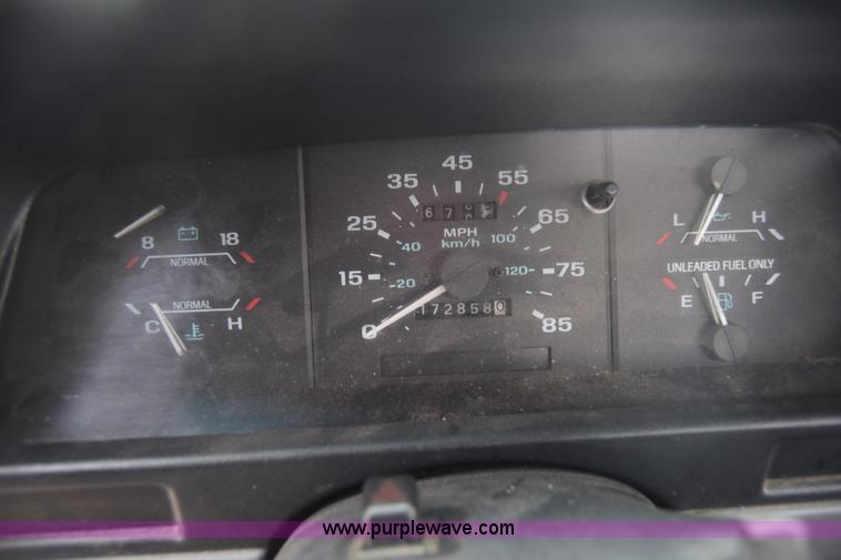 image for item L1079 1994 Ford Ranger pickup truck