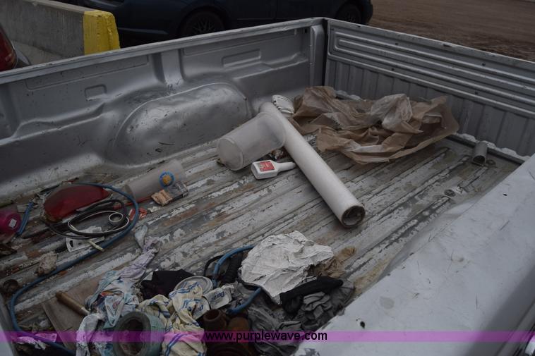 image for item L1079 1994 Ford Ranger pickup truck