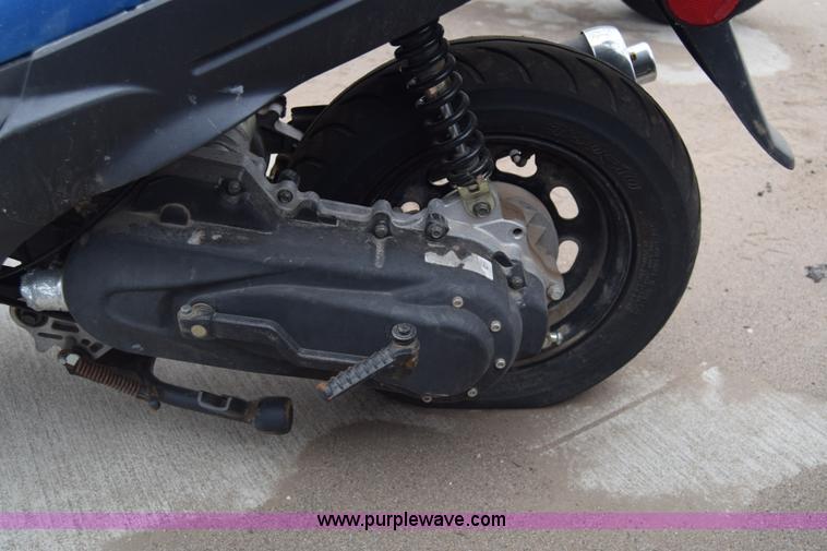 image for item L1080 2014 Tao Tao moped