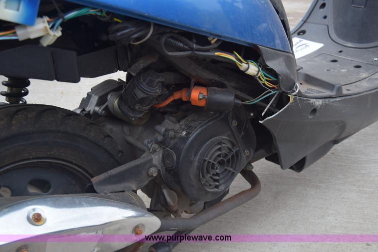 image for item L1080 2014 Tao Tao moped