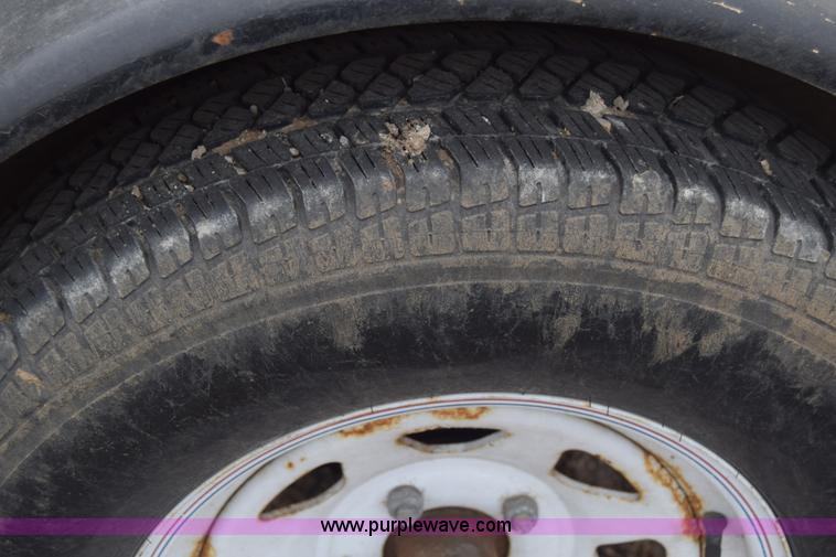 image for item L1082 1998 Buck Dandy utility trailer