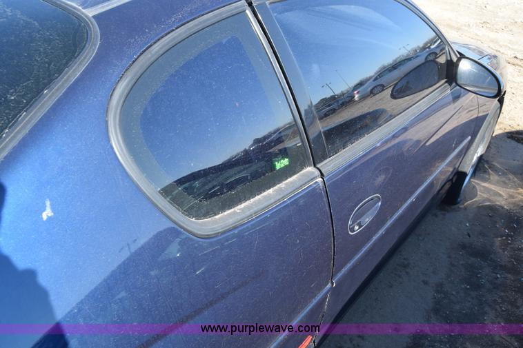 image for item L1180 2001 Chevrolet Monte Carlo SS