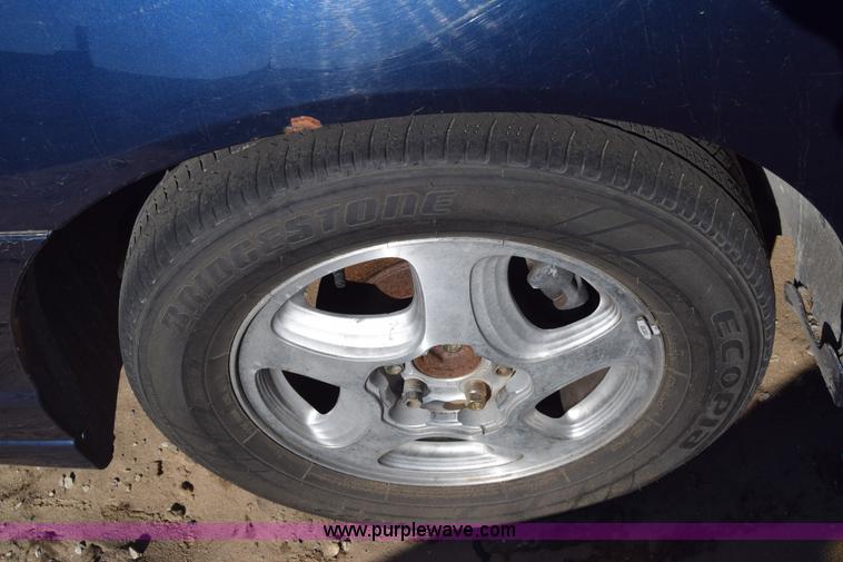 image for item L1180 2001 Chevrolet Monte Carlo SS