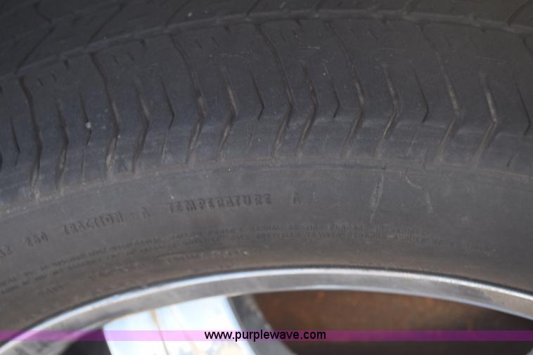 image for item L1180 2001 Chevrolet Monte Carlo SS