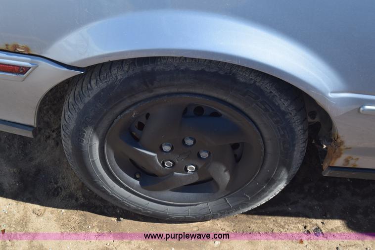 image for item L1181 1995 Chevrolet Beretta