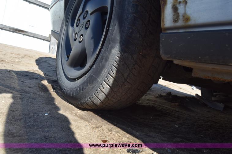 image for item L1181 1995 Chevrolet Beretta