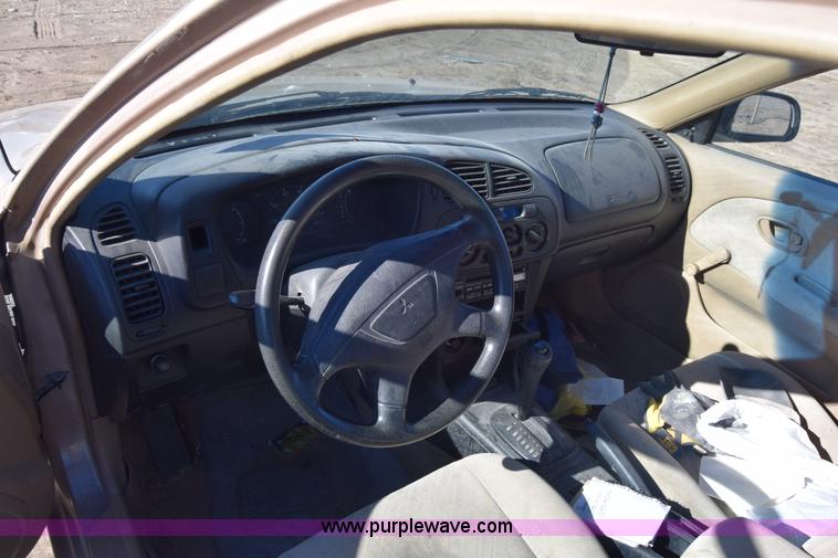 image for item L1184 2000 Mitsubishi Mirage DE