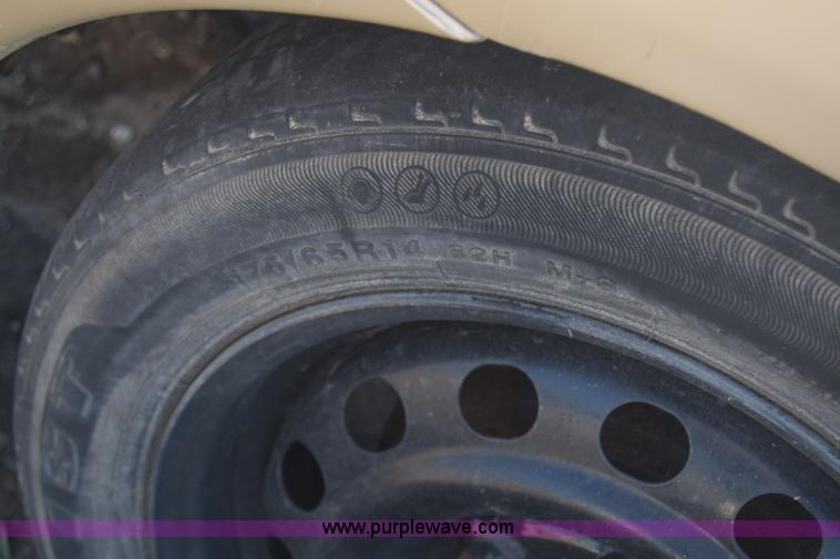 image for item L1184 2000 Mitsubishi Mirage DE