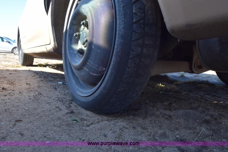 image for item L1184 2000 Mitsubishi Mirage DE