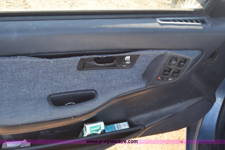 image for item L1188 1991 Acura Integra GS