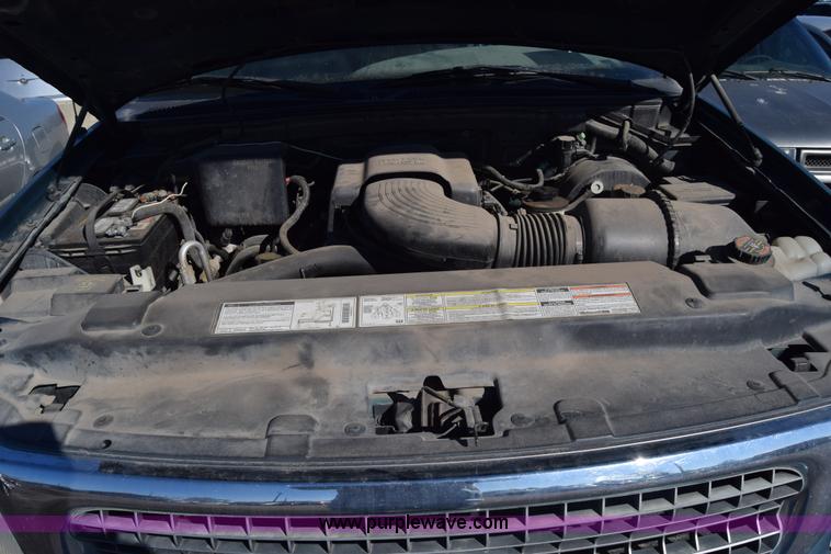 image for item L1191 1997 Ford Expedition SUV