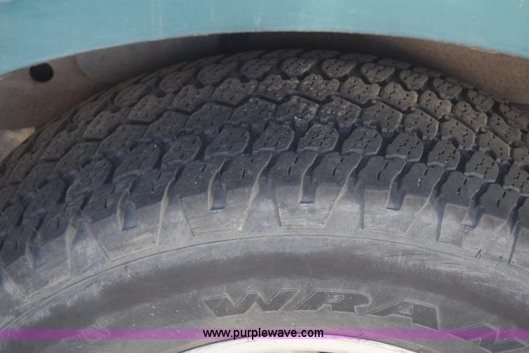 image for item L1191 1997 Ford Expedition SUV