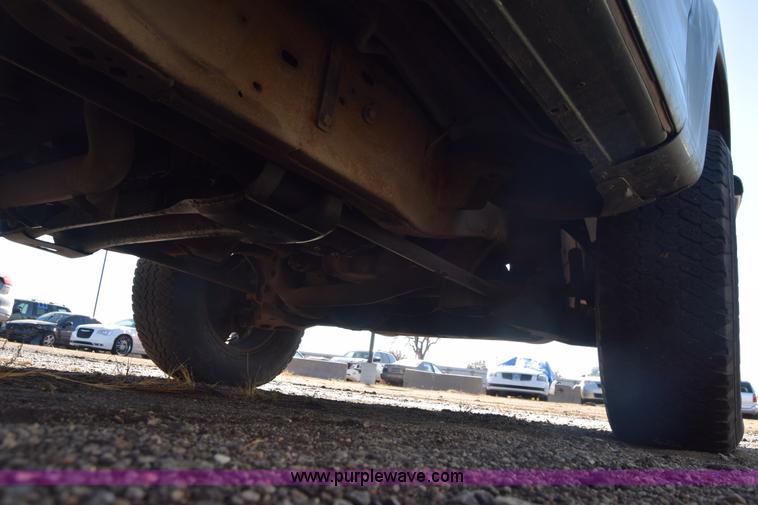 image for item L1191 1997 Ford Expedition SUV