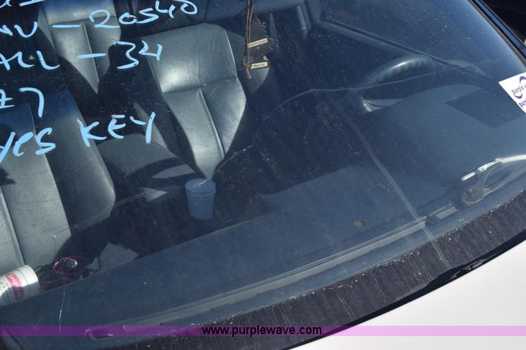 image for item L1192 1990 Lexus LS 400