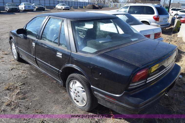 image for item L1193 1997 Oldsmobile Cutlass Supreme SL
